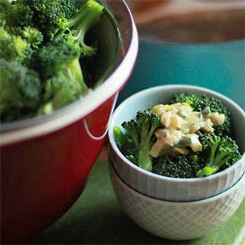 broccoli-salad350x350.jpg