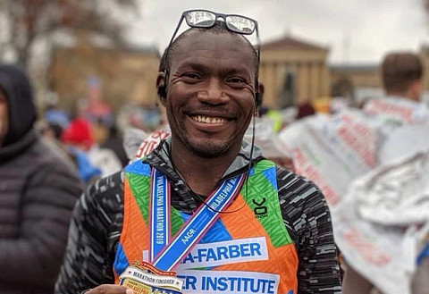 dayo-philly-marathon-2019653x447.jpg