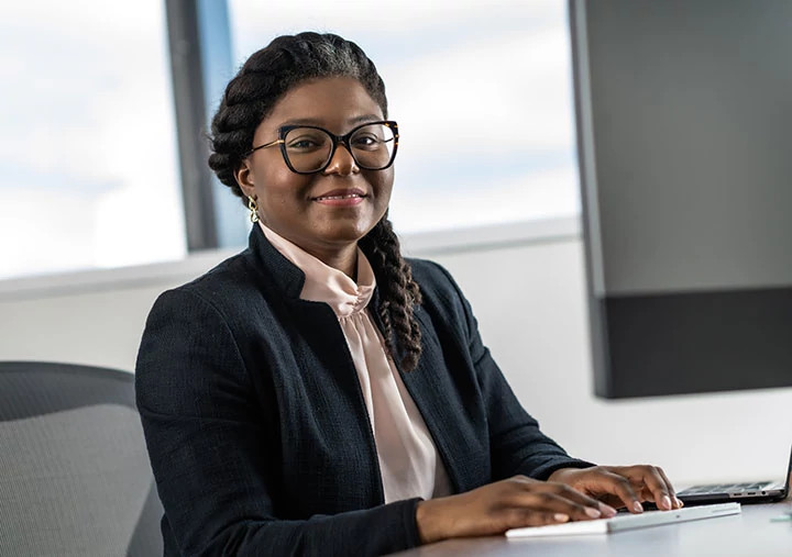 lachelle-weeks-in-her-office720x507.jpg