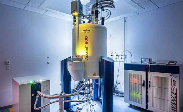 proteomics-equipment653x447.jpg