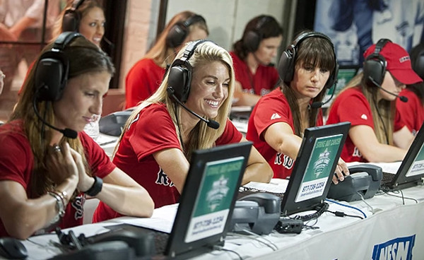 red-sox-wives-radio-telethon556x381.jpg